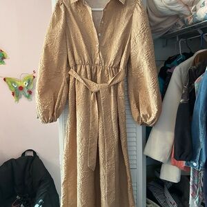 Sunday Beige Textured Maxi Dress